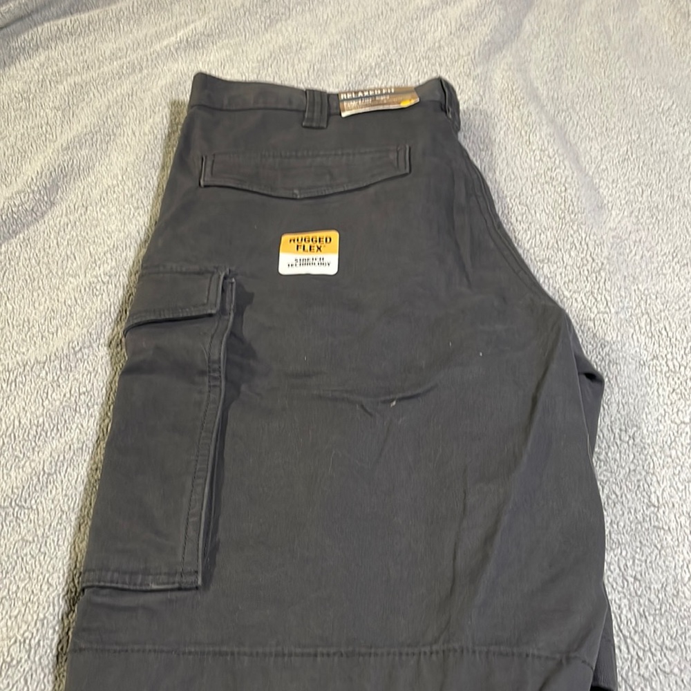 38 Carhartt Cargo short
